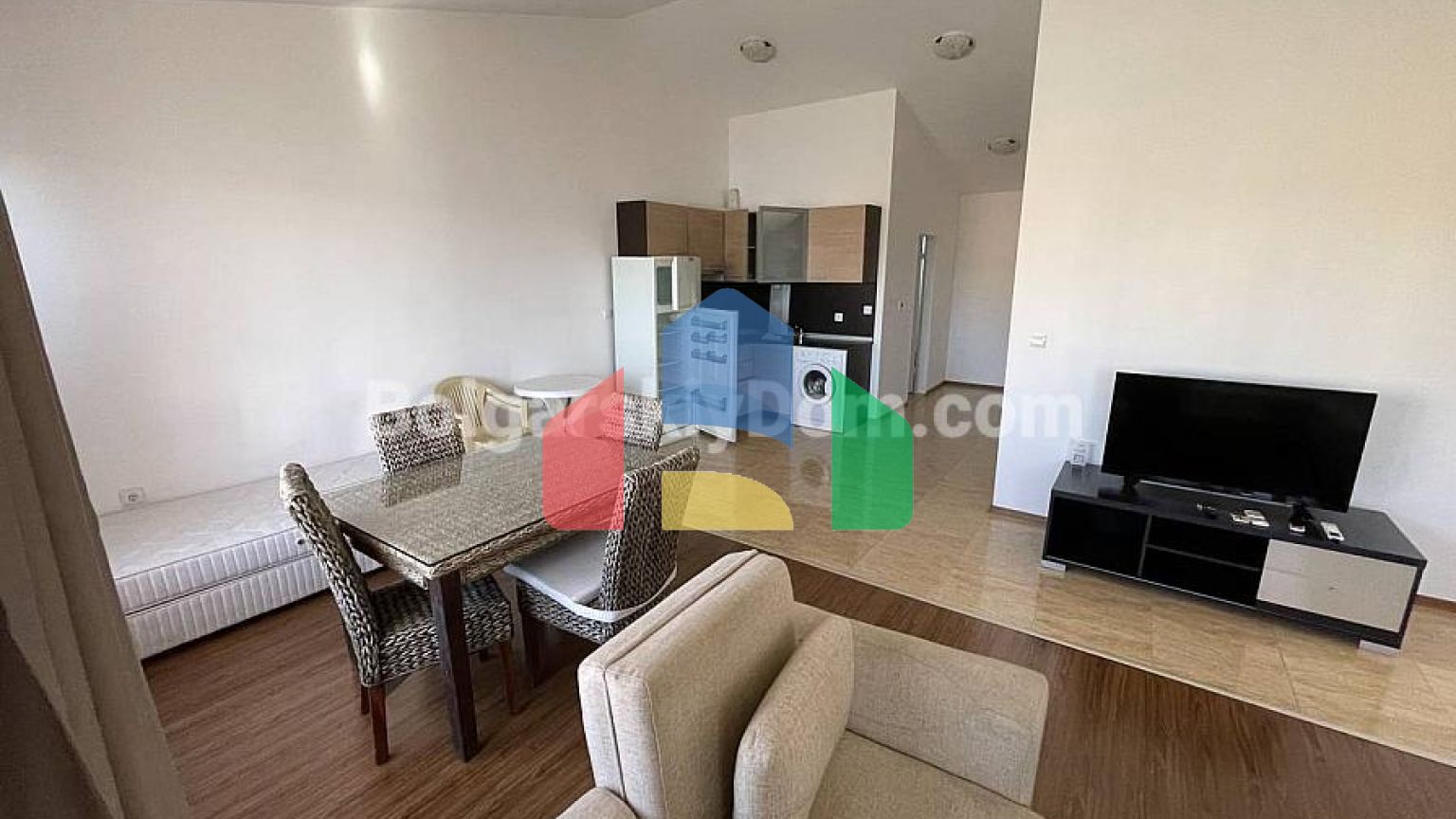 Двокімнатна квартира в Марина Кейп