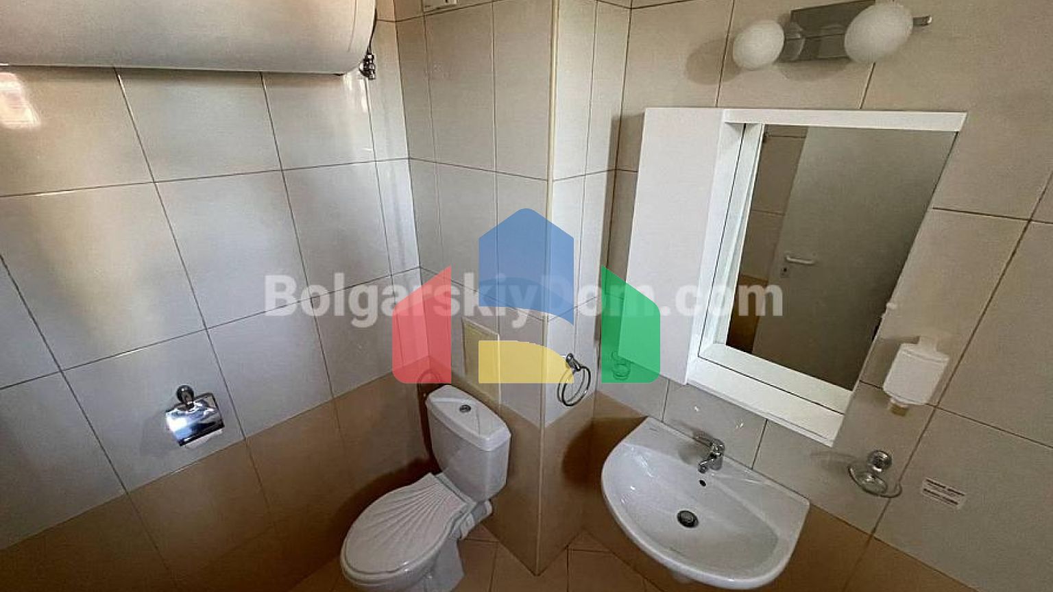 Двокімнатна квартира в Марина Кейп