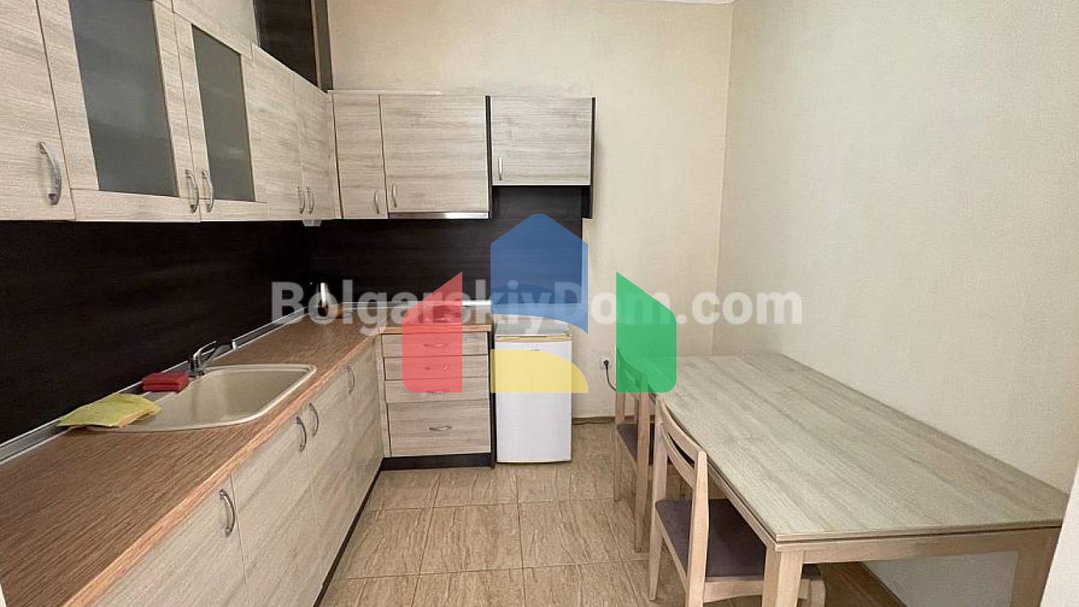 Двокімнатна квартира в Марина Кейп