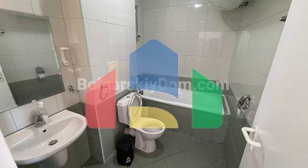 Двокімнатна квартира в Марина Кейп