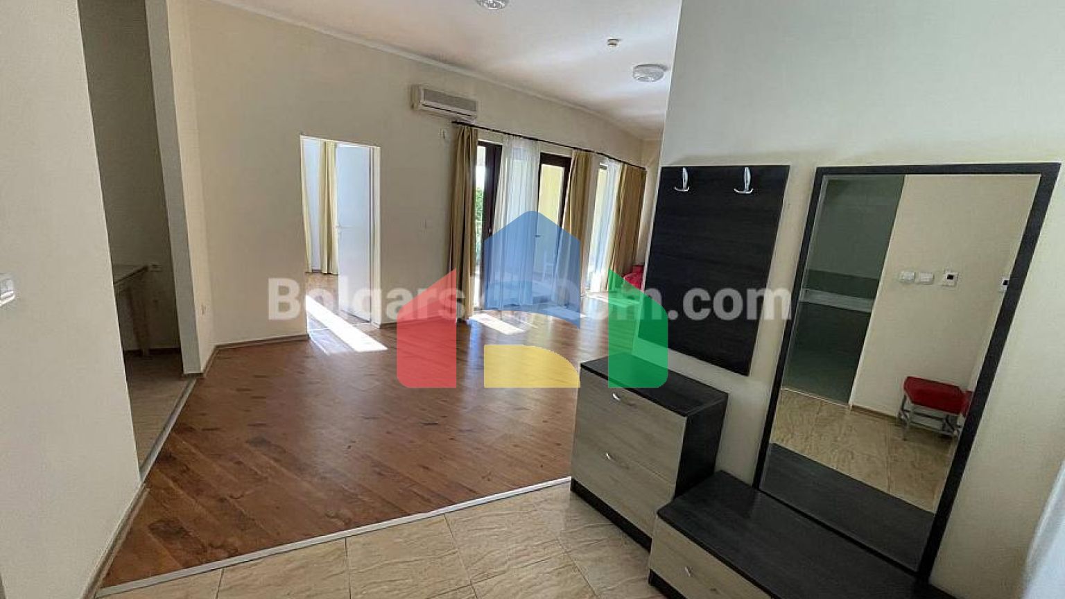 Двокімнатна квартира в Марина Кейп