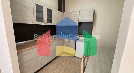 Двокімнатна квартира в Марина Кейп