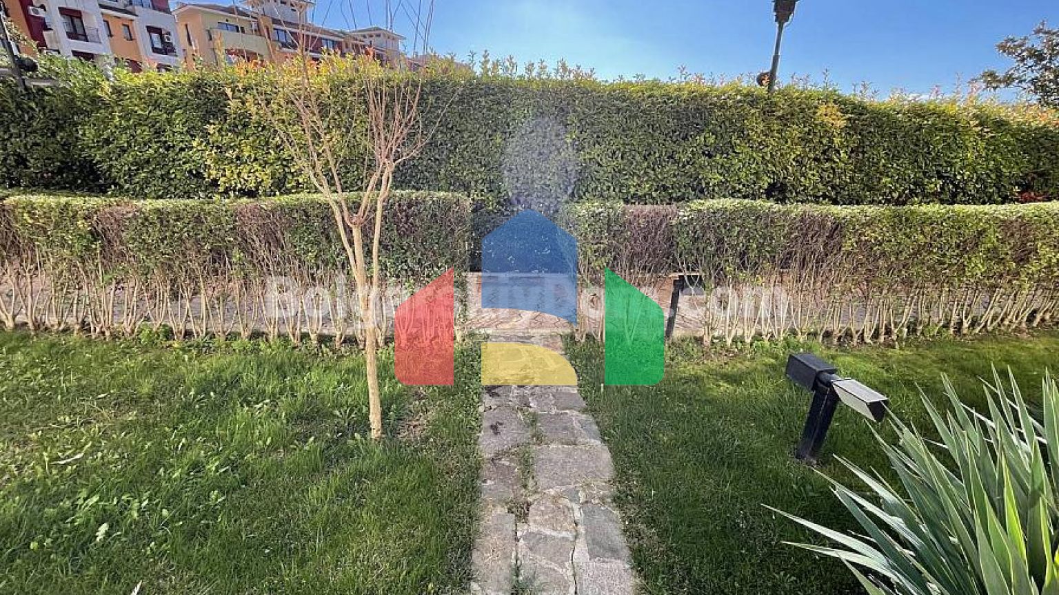 Двокімнатна квартира в Марина Кейп