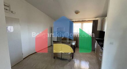 Двокімнатна квартира в Марина Кейп