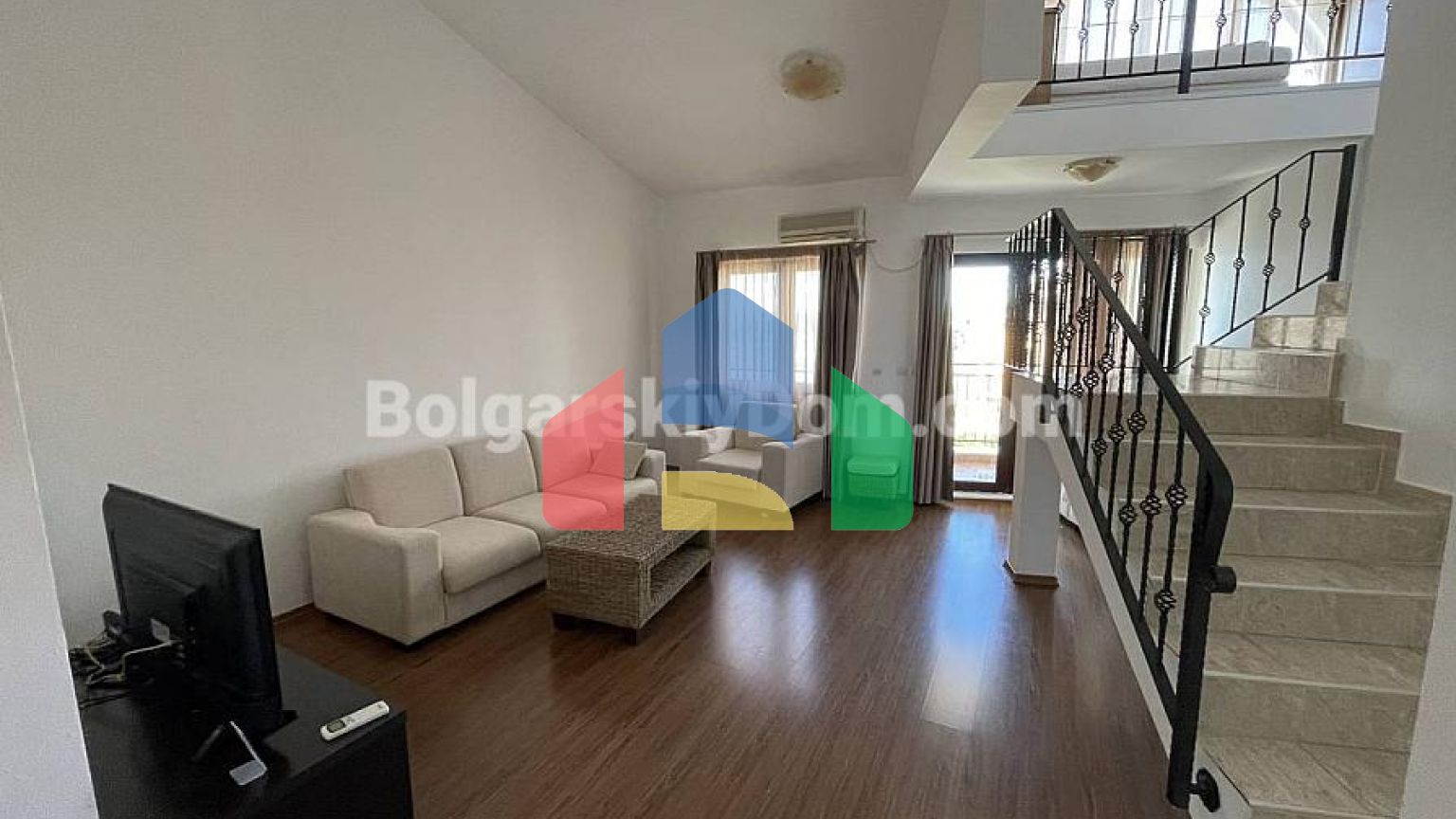 Двокімнатна квартира в Марина Кейп