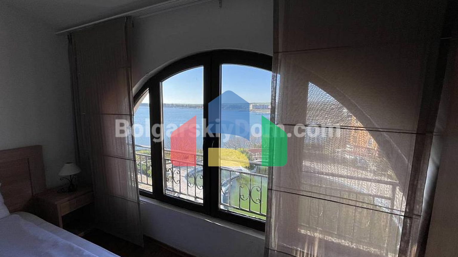 Двокімнатна квартира в Марина Кейп