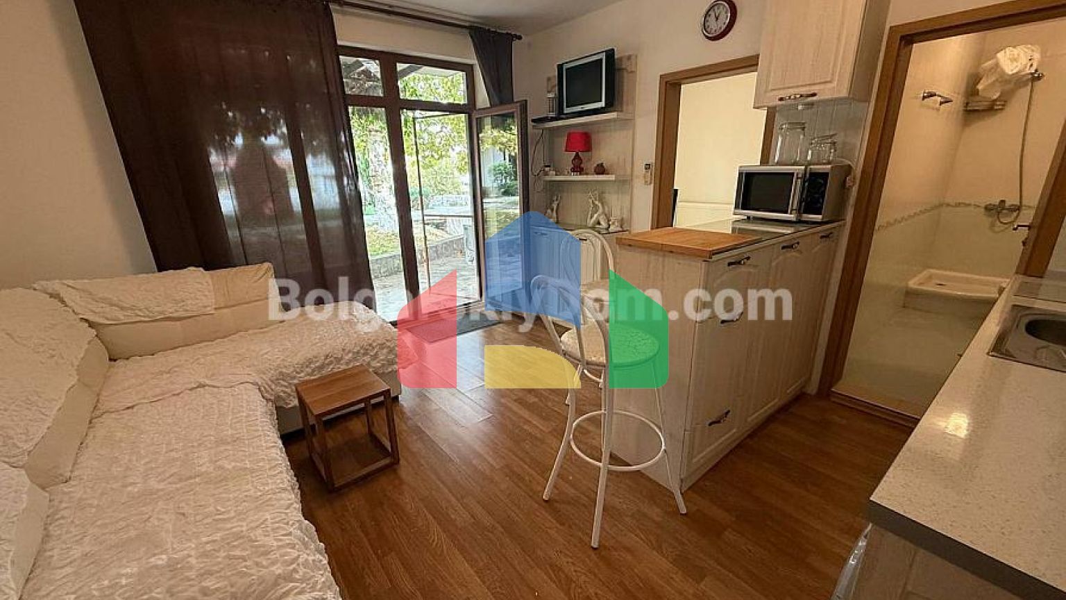 Двокімнатна квартира в Віньярдс Резорт