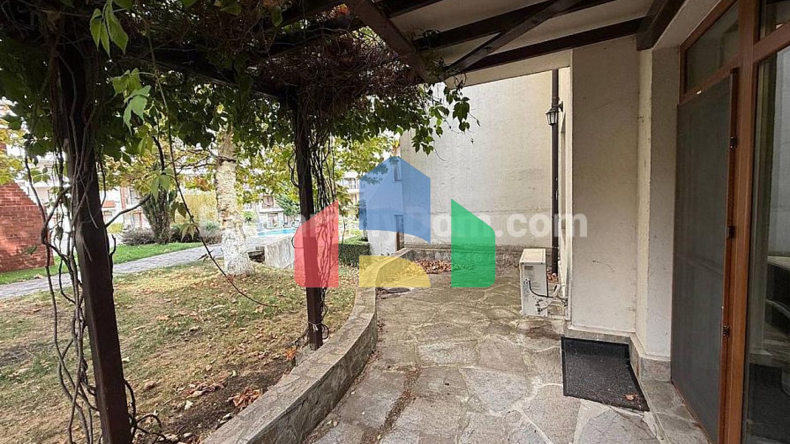 Двокімнатна квартира в Віньярдс Резорт