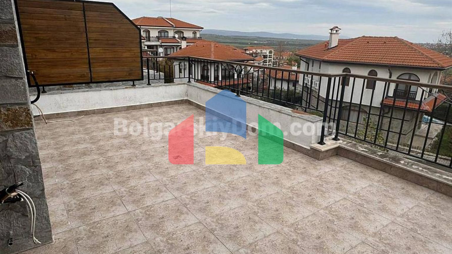 Трикімнатна квартира в Віньярдс Мускат