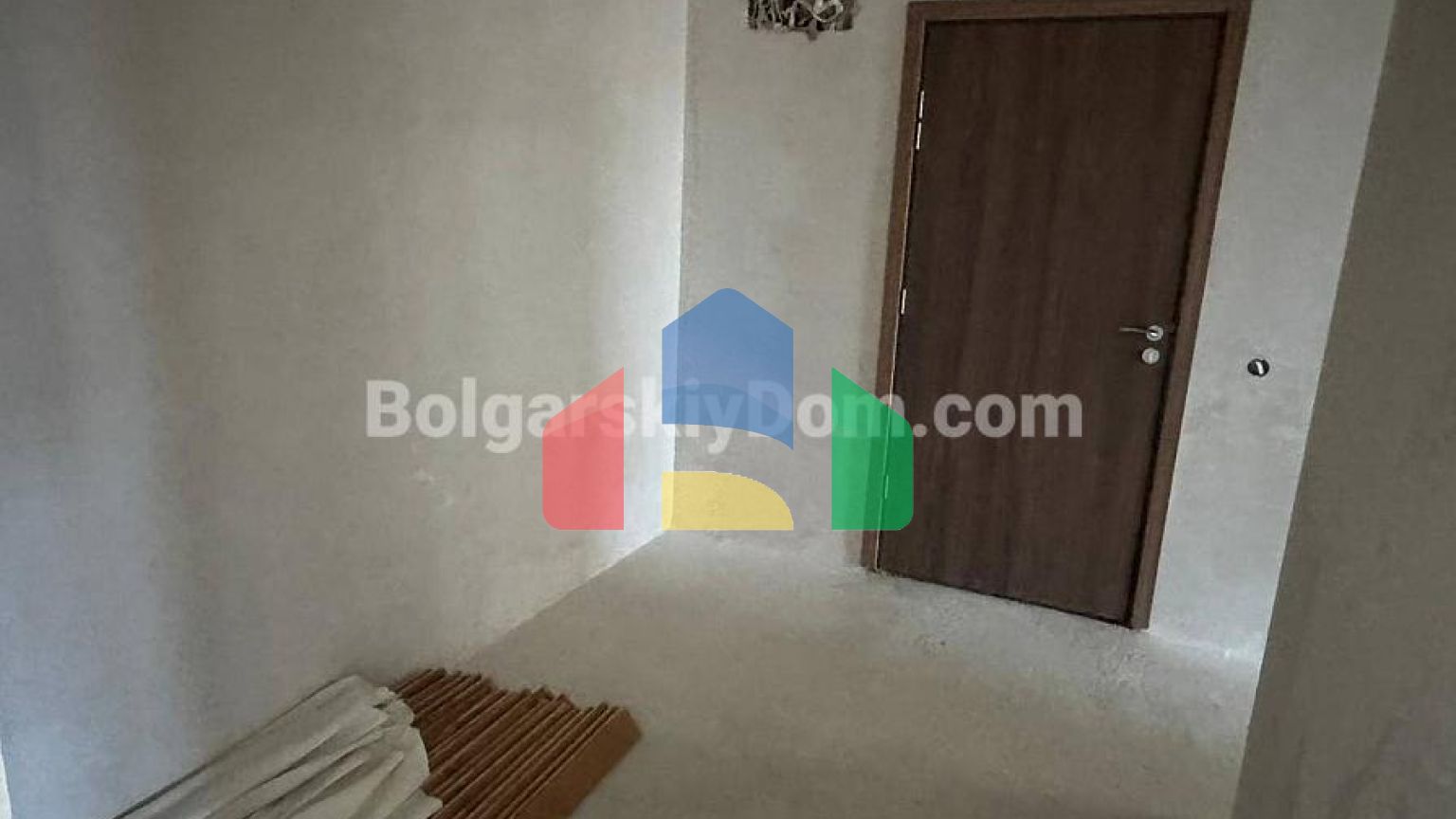 Трикімнатна квартира в Віньярдс Мускат