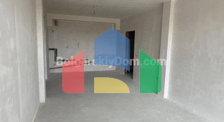 Трикімнатна квартира в Віньярдс Мускат