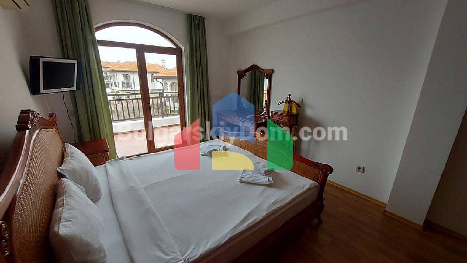 Двокімнатна квартира в Віньярдс Резорт