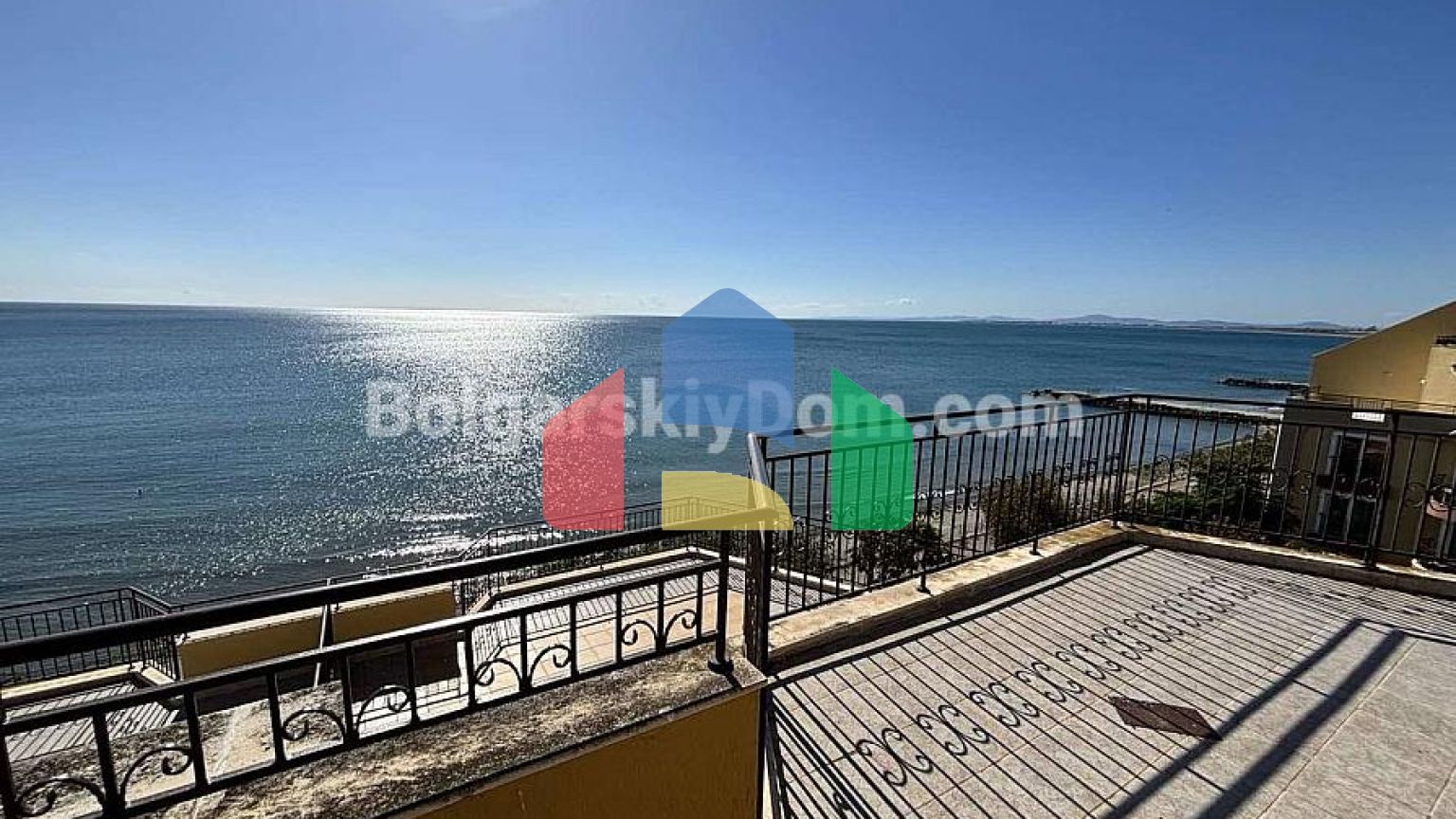 Двокімнатна квартира в Мідія Гранд Резорт