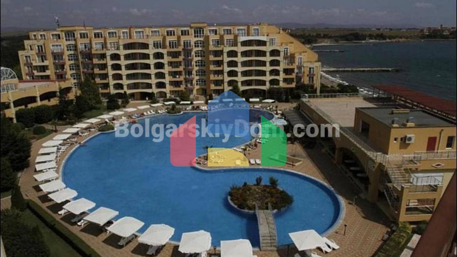 Двокімнатна квартира в Мідія Гранд Резорт