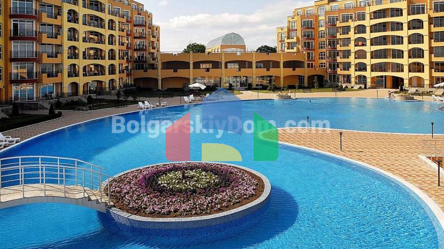 Двокімнатна квартира в Мідія Гранд Резорт