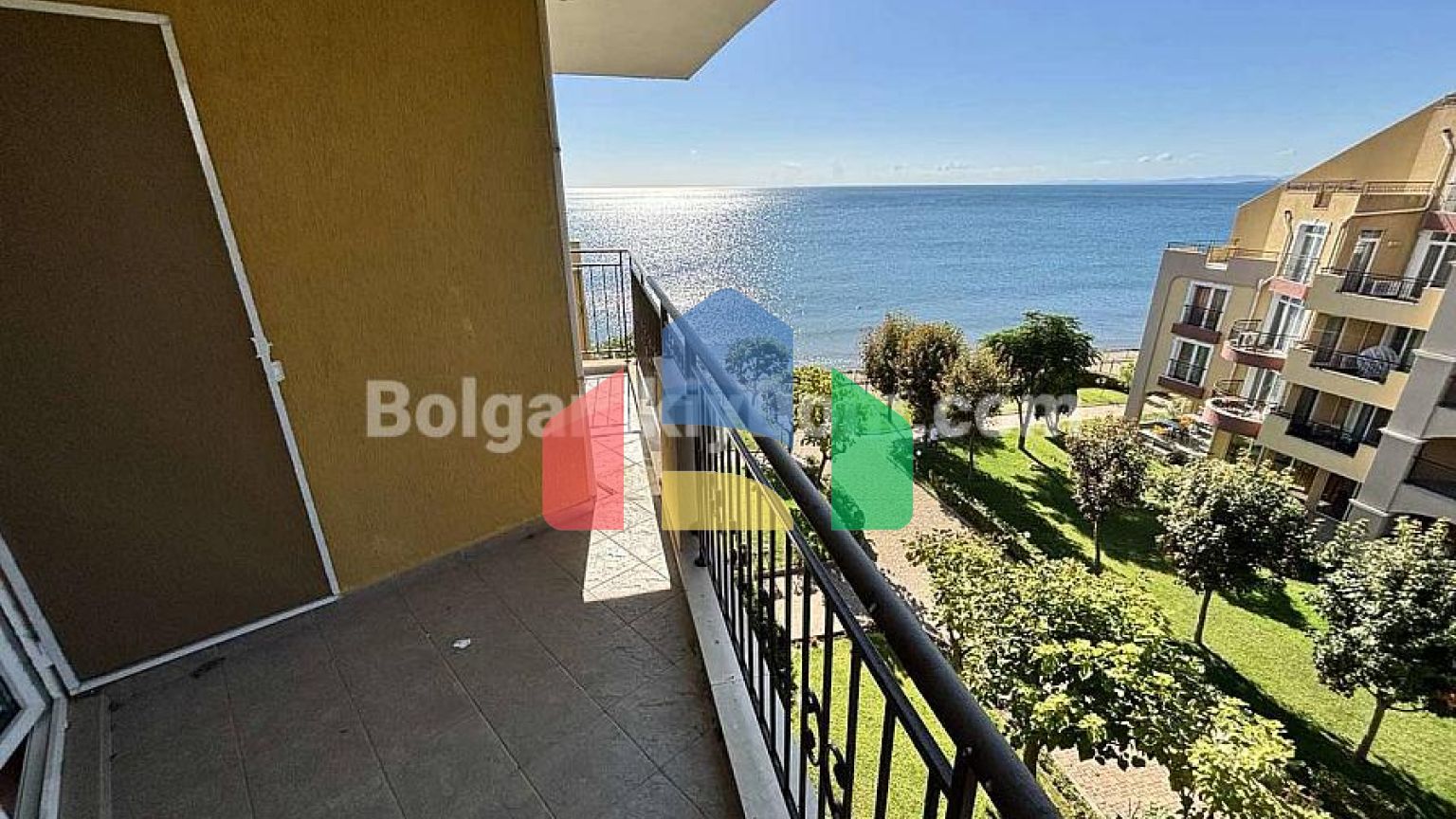 Двокімнатна квартира в Мідія Гранд Резорт