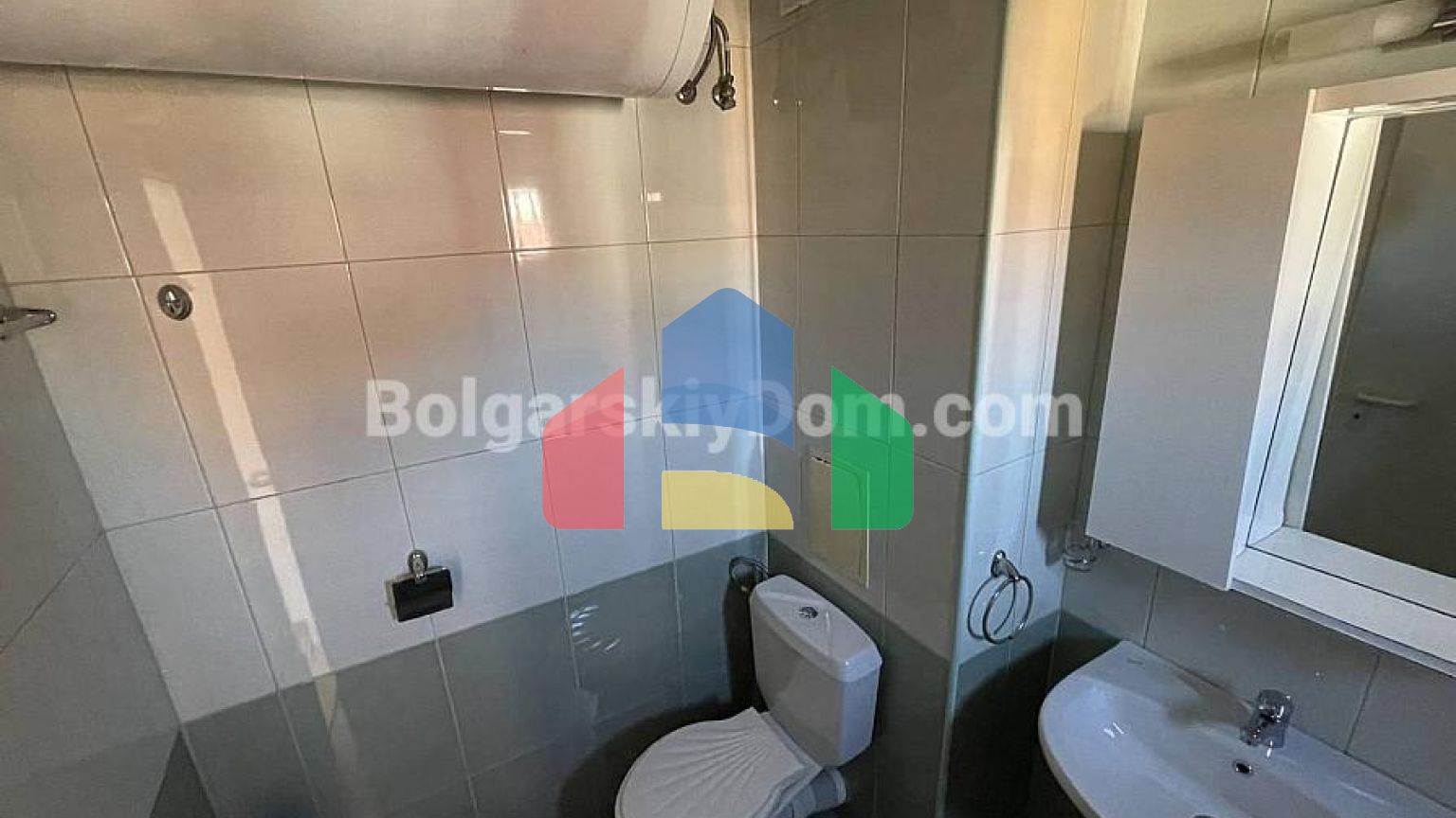 Двокімнатна квартира в Марина Кейп