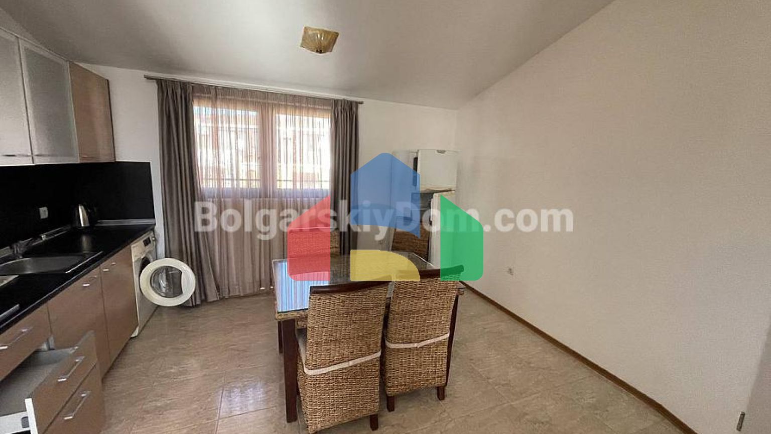 Двокімнатна квартира в Марина Кейп