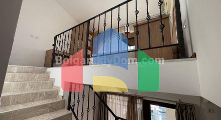 Двокімнатна квартира в Марина Кейп