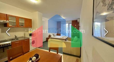 Двокімнатна квартира в Марина Кейп