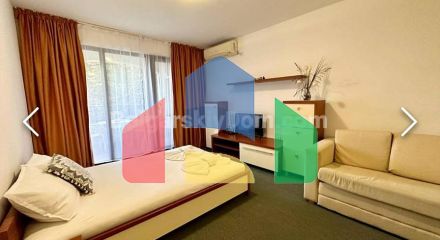 Двокімнатна квартира в Марина Кейп