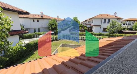 Будинок у Флорал Медоус