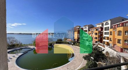 Двокімнатна квартира в Марина Кейп