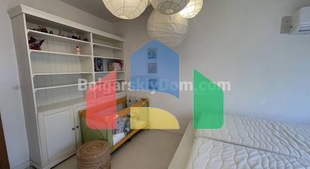 Трикімнатна квартира в Марина Кейп