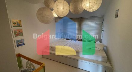 Трикімнатна квартира в Марина Кейп