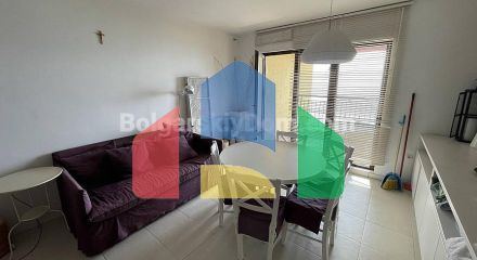 Трикімнатна квартира в Марина Кейп