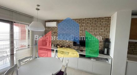 Трикімнатна квартира в Марина Кейп