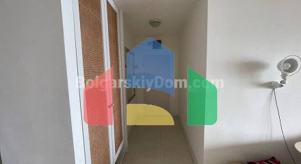 Трикімнатна квартира в Марина Кейп