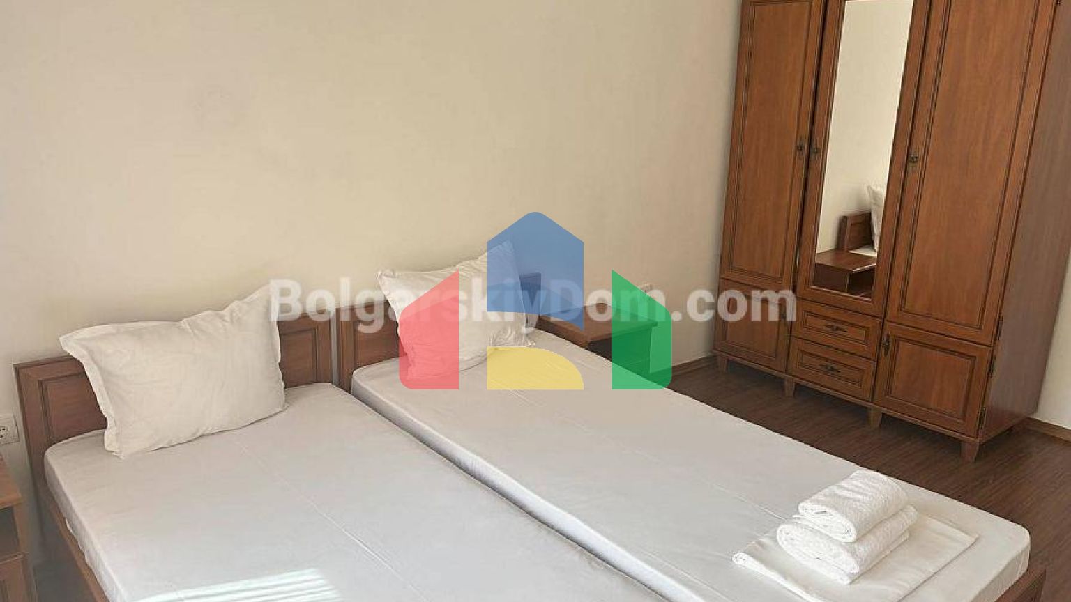 Трикімнатна квартира в Марина Кейп