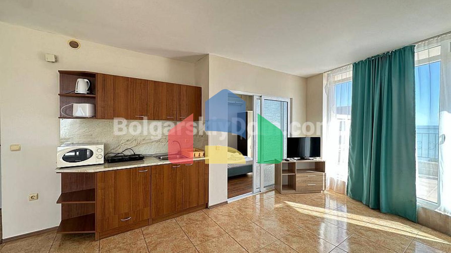 Трикімнатна квартира в Мідія Гранд Резорт