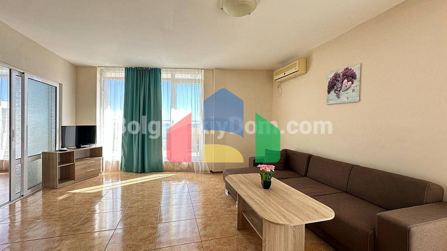 Трикімнатна квартира в Мідія Гранд Резорт