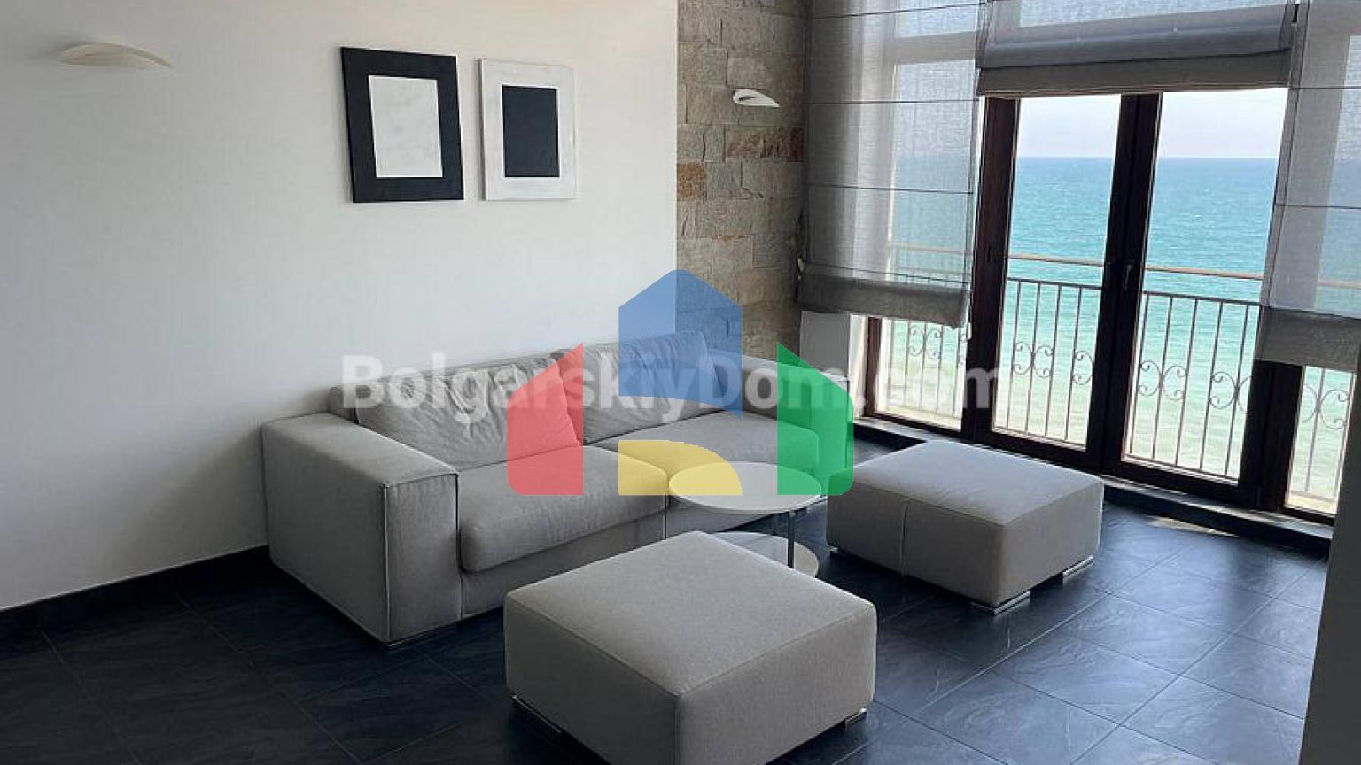 П'ятикімнатний мезонет в Марина Кейп