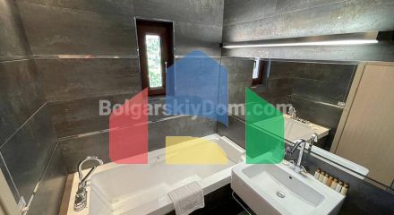 П'ятикімнатний мезонет в Марина Кейп