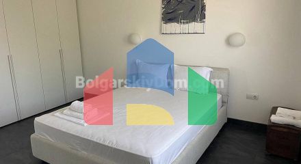 П'ятикімнатний мезонет в Марина Кейп