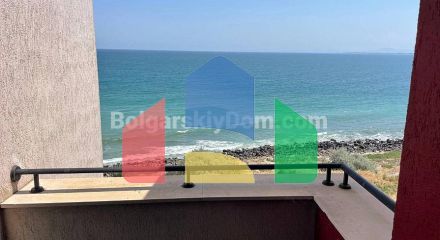 П'ятикімнатний мезонет в Марина Кейп