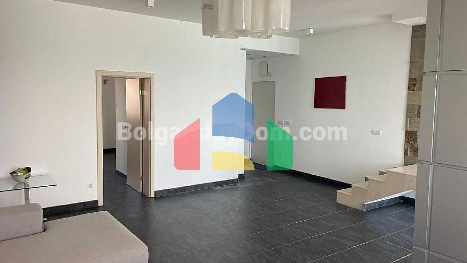 П'ятикімнатний мезонет в Марина Кейп