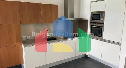 П'ятикімнатний мезонет в Марина Кейп