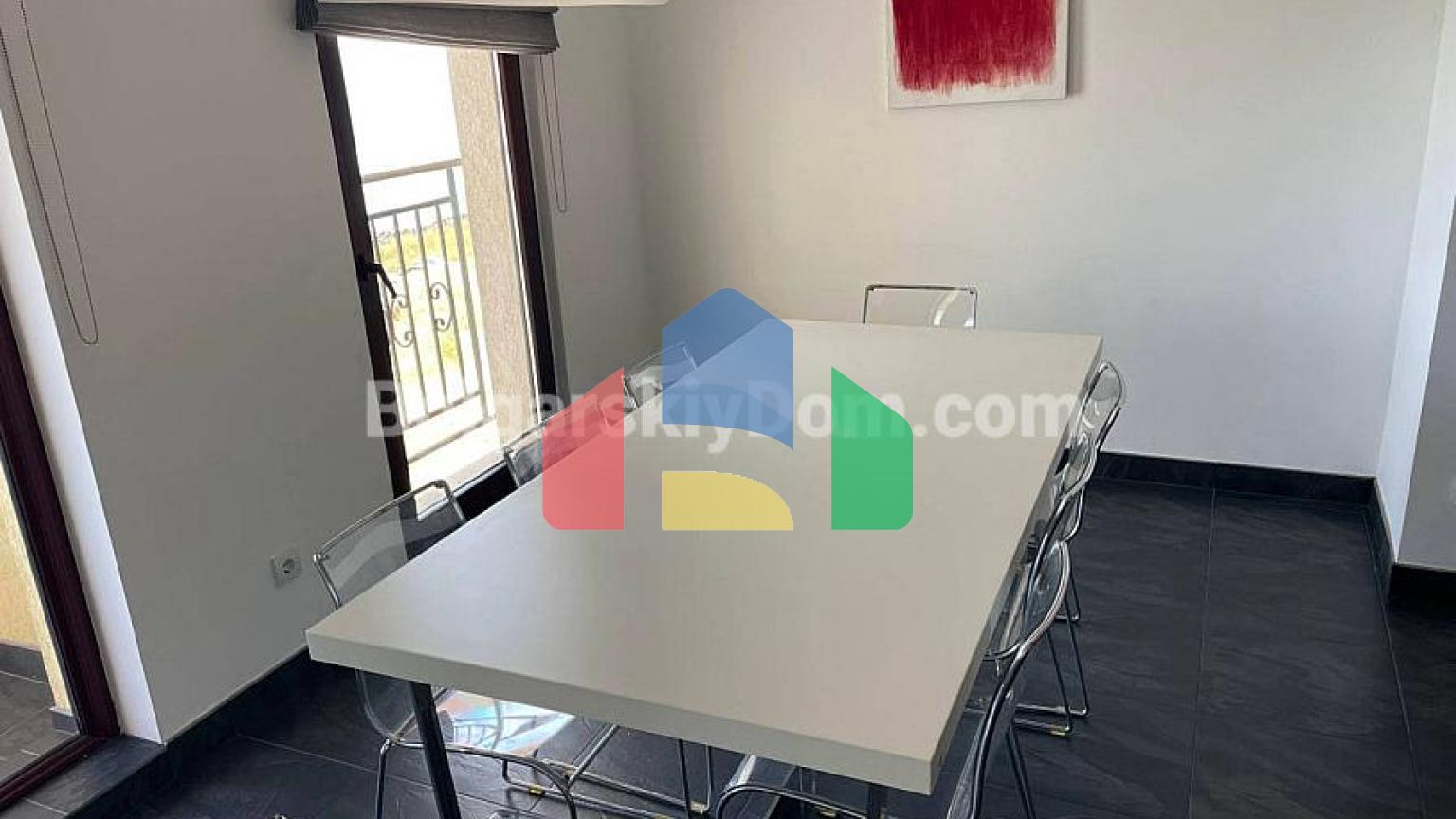 П'ятикімнатний мезонет в Марина Кейп