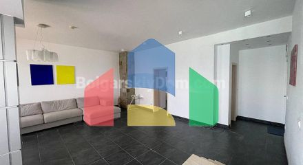 П'ятикімнатний мезонет в Марина Кейп