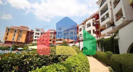 П'ятикімнатний мезонет в Марина Кейп