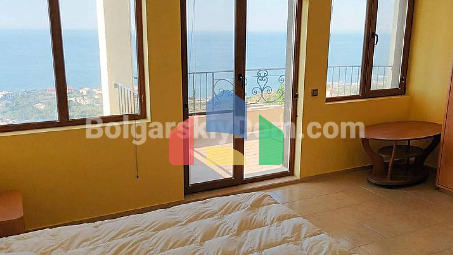 Будинок в Топола