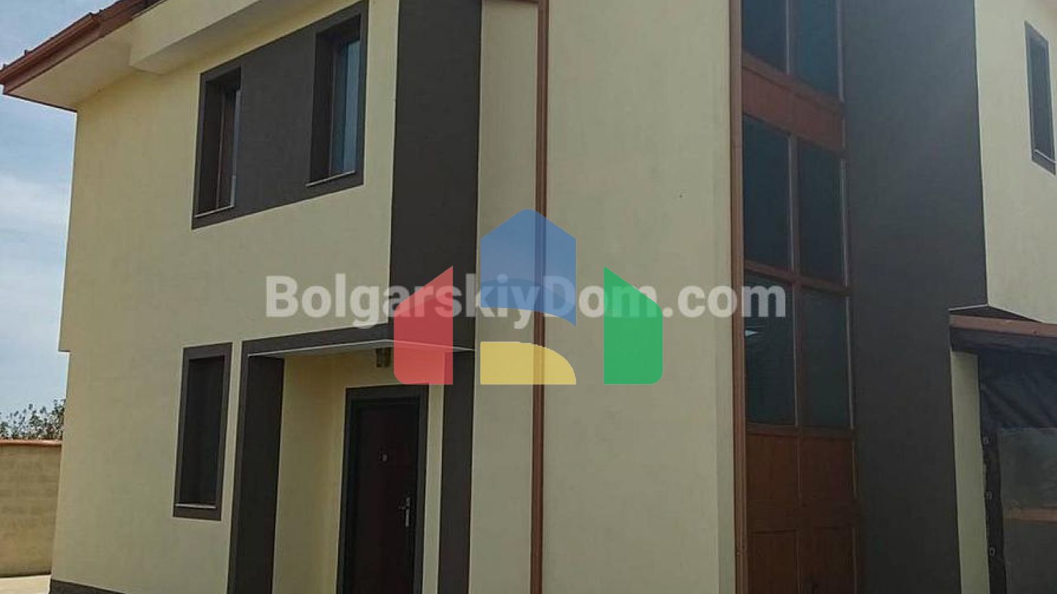 Будинок в Топола