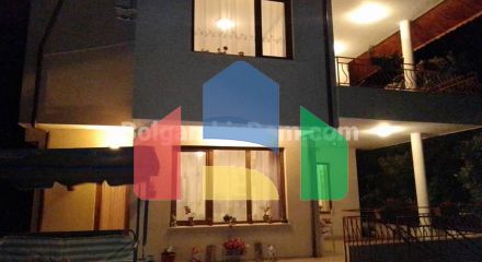 Будинок в Балчику