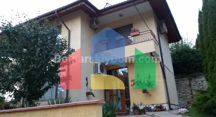 Будинок в Балчику