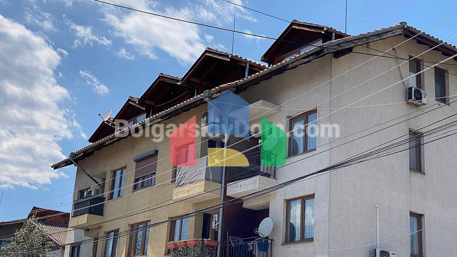 Двокімнатна квартира в Разлозі