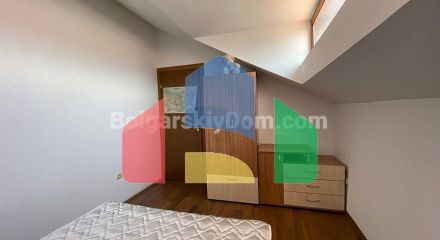 Двокімнатна квартира в Разлозі